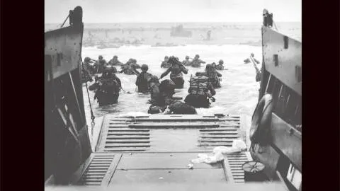 コマンドベーシック #7: D-DAY